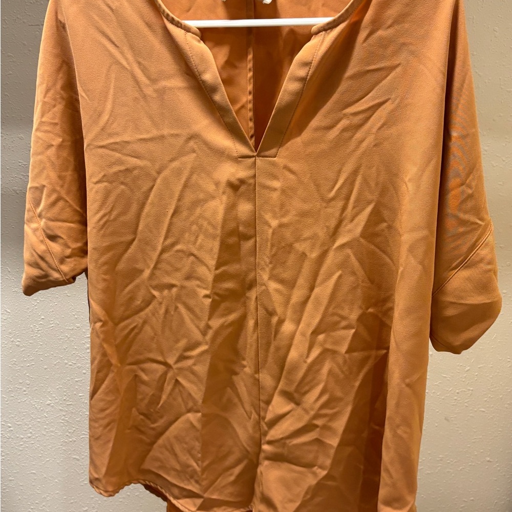 Zenana Elegant Orange/Pumpkin Women's V-neck short sleeve blouse